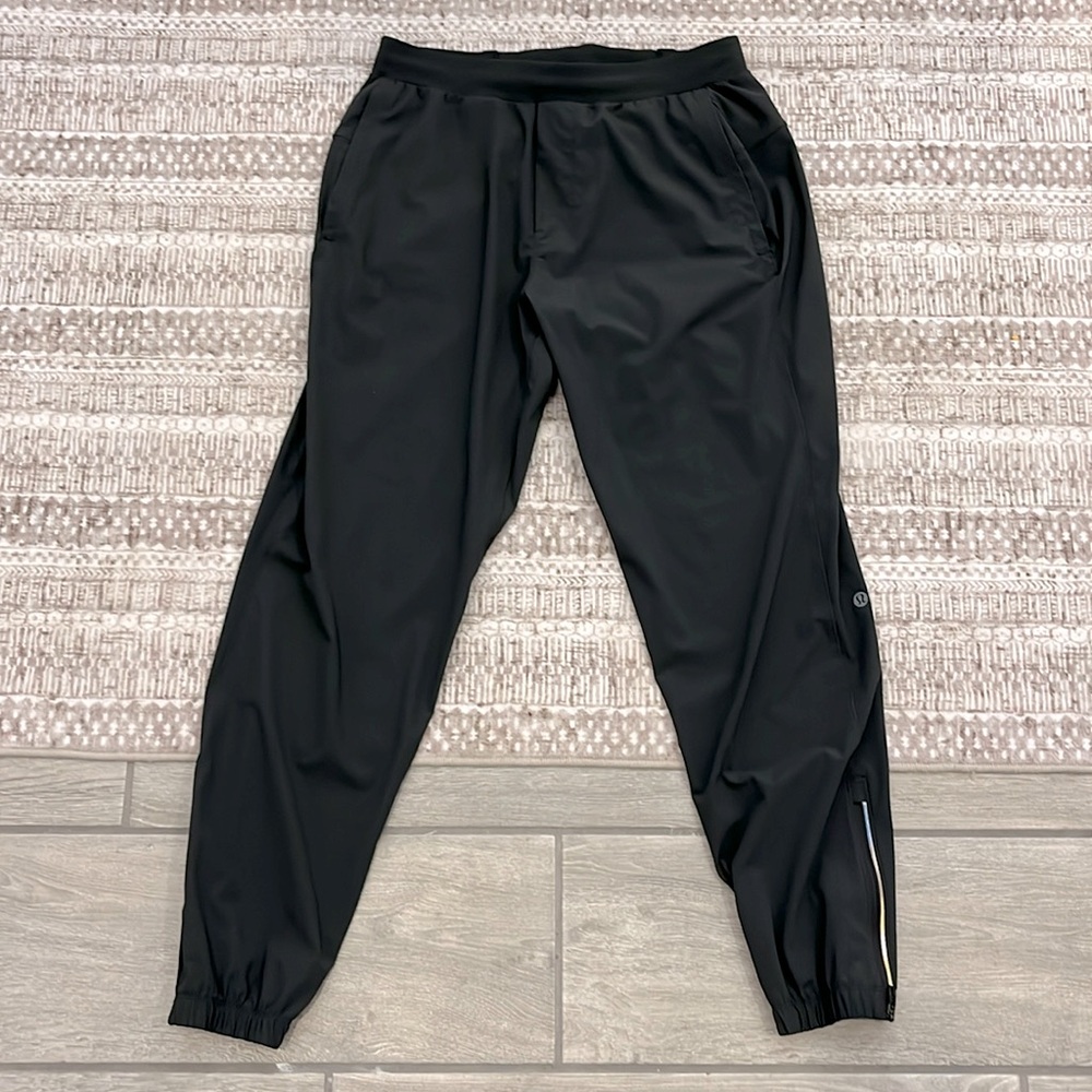 lululemon surge jogger 27” size M graphite grey